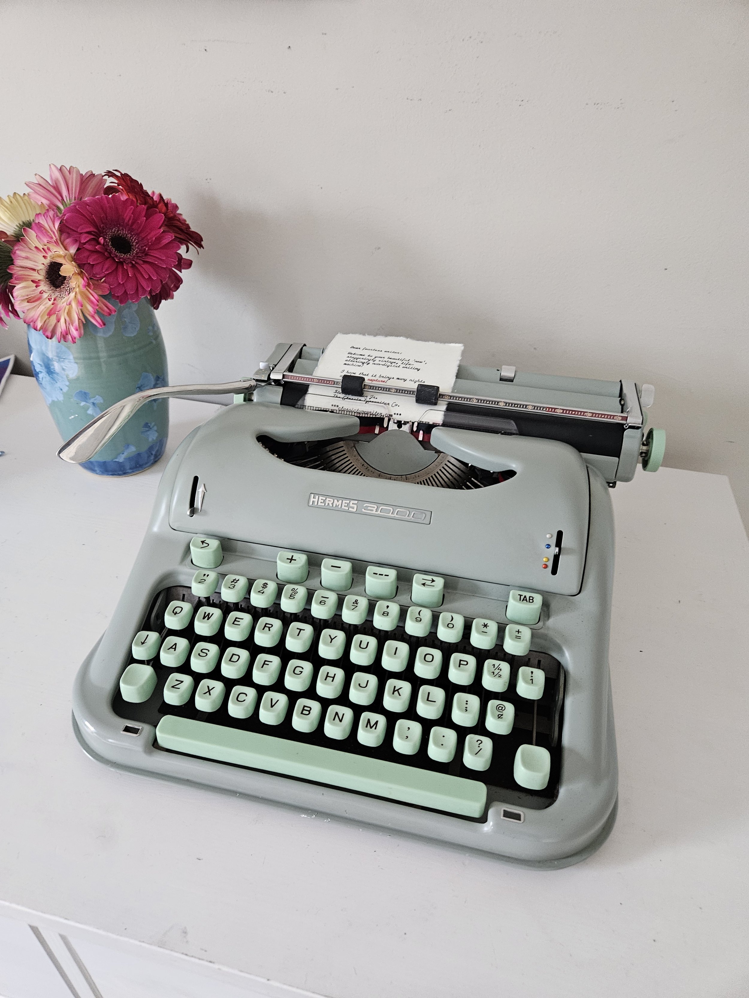 Hermes 3000 vintage typewriter with case and manual, serviced